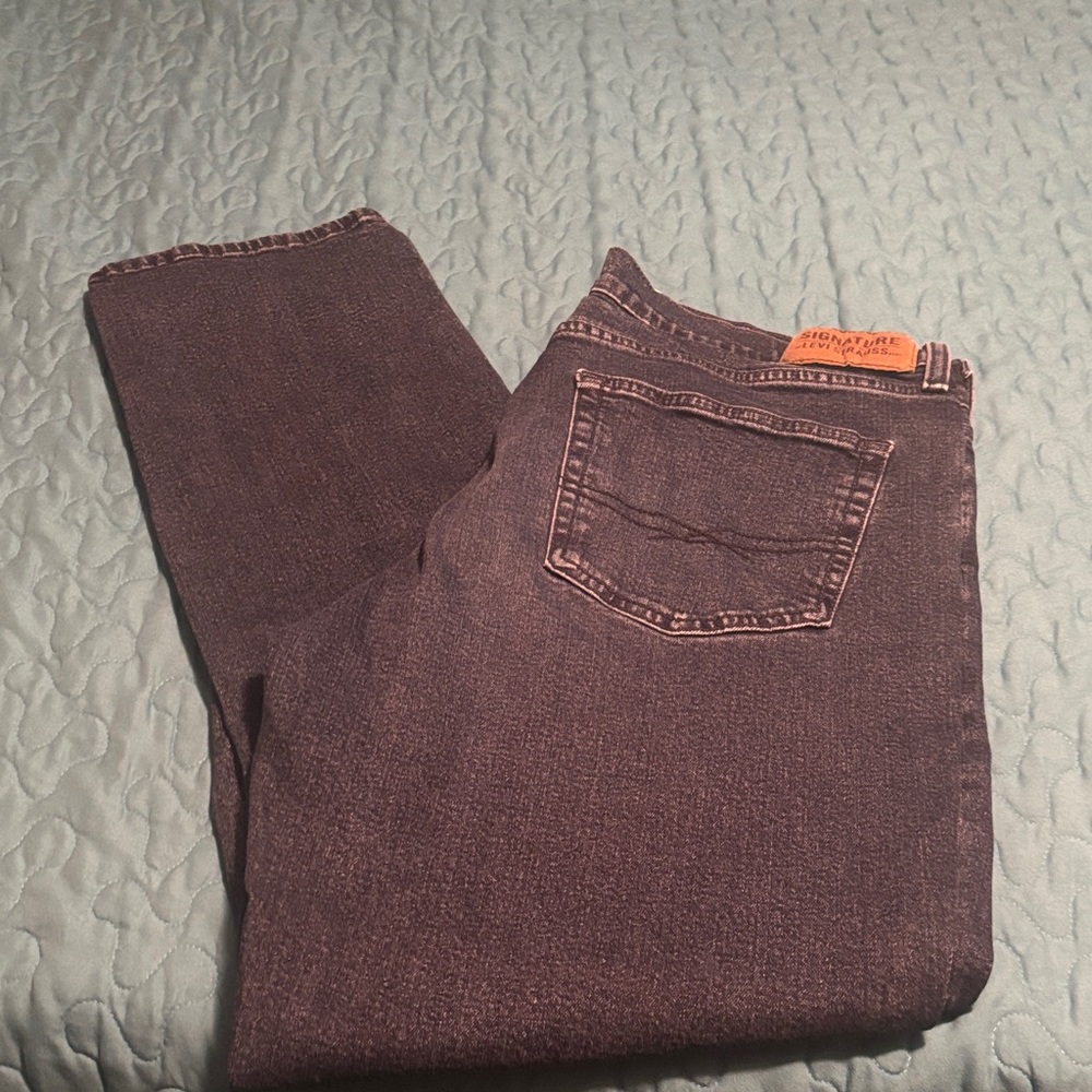 Levi’s Men's Jeans in Dark Blue Jeans